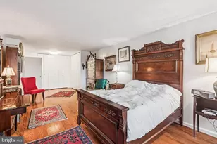 2401 Pennsylvania Ave, Philadelphia, PA 19130 - Photo 13