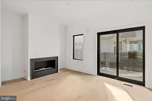 706 Latona St, Philadelphia, PA 19147 - Photo 7