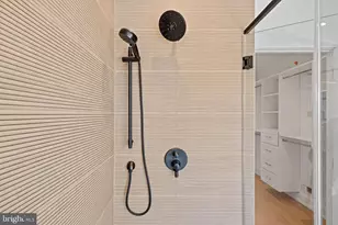 706 Latona St, Philadelphia, PA 19147 - Photo 11