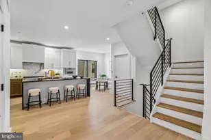 706 Latona St, Philadelphia, PA 19147 - Photo 11