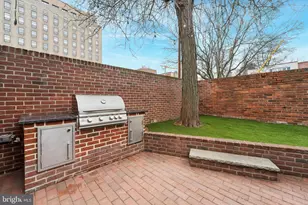 1916 Lombard St, Philadelphia, PA 19146 - Photo 17