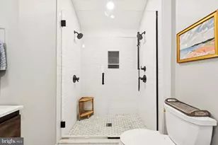 1916 Lombard St, Philadelphia, PA 19146 - Photo 35