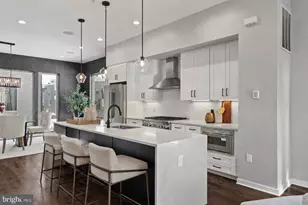 3200 Parkview Walk, Philadelphia, PA 19125 - Photo 5