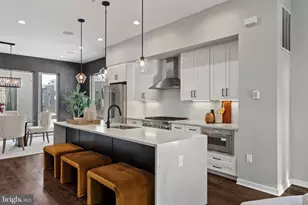 3200 Parkview Walk, Philadelphia, PA 19125 - Photo 5