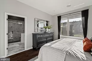 3200 Parkview Walk, Philadelphia, PA 19125 - Photo 11