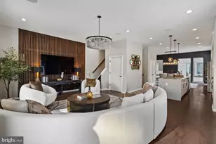 3200 Parkview Walk, Philadelphia, PA 19125 - Photo 9