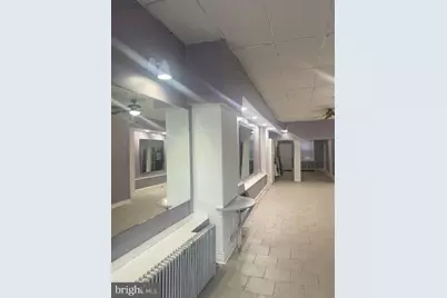 125 S 60th Street, Philadelphia, PA 19139 - Photo 31