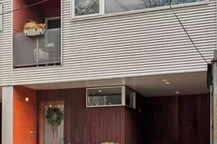 953 N American St, Philadelphia, PA 19123 - Photo 3