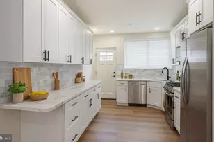 2031 S Cleveland St, Philadelphia, PA 19145 - Photo 5