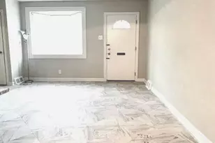 648 E Raymond St, Philadelphia, PA 19120 - Photo 3