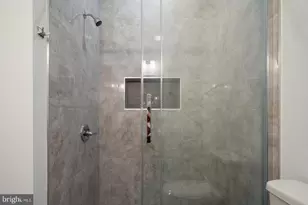 2032 E Susquehanna Ave, Philadelphia, PA 19125 - Photo 5