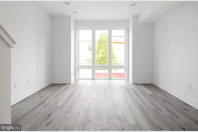 2032 E Susquehanna Avenue #2, Philadelphia, PA 19125 - Photo 3