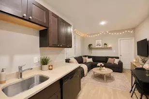 2020 N Carlisle St, Philadelphia, PA 19121 - Photo 9