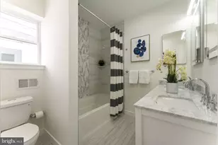 2030 Tasker St, Philadelphia, PA 19145 - Photo 23