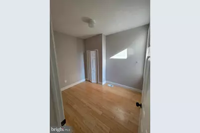 1612 W Glenwood Avenue, Philadelphia, PA 19132 - Photo 9