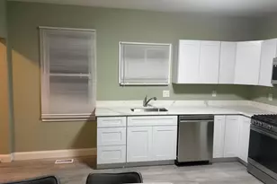 8337 Walker St, Philadelphia, PA 19136 - Photo 9