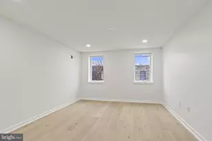 919 Dudley St, Philadelphia, PA 19148 - Photo 17