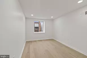 919 Dudley St, Philadelphia, PA 19148 - Photo 11