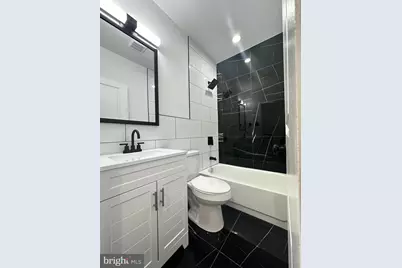 1015 S 6th Street #1, Philadelphia, PA 19147 - Photo 7