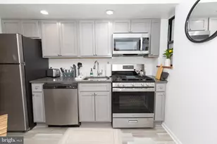 1915 Pemberton St, Philadelphia, PA 19146 - Photo 7