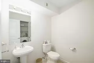 901 N Penn St, Philadelphia, PA 19123 - Photo 11