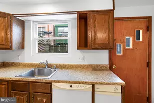 809 McClellan St, Philadelphia, PA 19148 - Photo 11