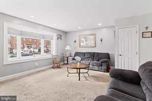 12720 Cabell Rd, Philadelphia, PA 19154 - Photo 3