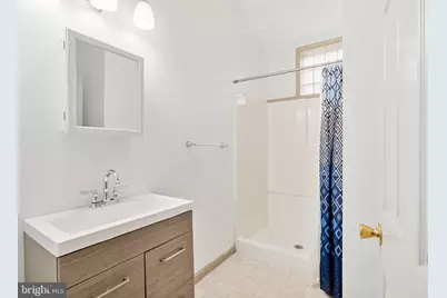 1621 W Diamond Street, Philadelphia, PA 19121 - Photo 17