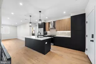 315 W Berks St, Philadelphia, PA 19122 - Photo 3