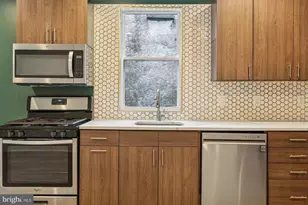 2146 N Van Pelt St, Philadelphia, PA 19121 - Photo 5