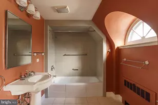 500 Telner St, Philadelphia, PA 19118 - Photo 15