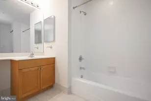 717 S Chris Columbus Blvd, Philadelphia, PA 19147 - Photo 25