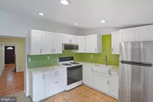 2833 Livingston St, Philadelphia, PA 19134 - Photo 9