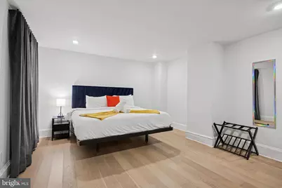 1325 Spruce Street, Philadelphia, PA 19107 - Photo 29