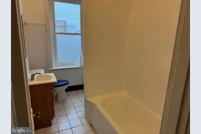 2252 S Darien Street, Philadelphia, PA 19148 - Photo 9