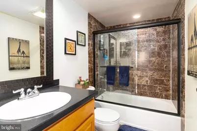 2001 Hamilton Street #925, Philadelphia, PA 19130 - Photo 13