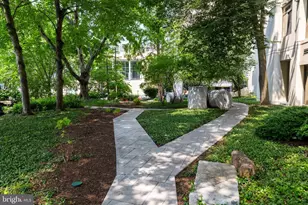 2001 Hamilton St, Philadelphia, PA 19130 - Photo 23