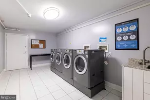 2001 Hamilton St, Philadelphia, PA 19130 - Photo 23