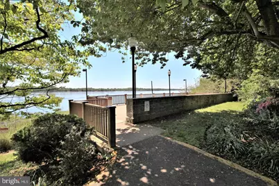 62204 Delaire Landing Road #204, Philadelphia, PA 19114 - Photo 21