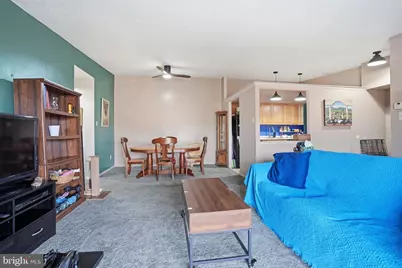 62204 Delaire Landing Road #204, Philadelphia, PA 19114 - Photo 5