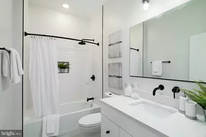 1723 Francis Street #1A, Philadelphia, PA 19130 - Photo 7