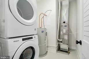 1723 Francis St, Philadelphia, PA 19130 - Photo 17