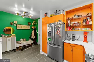 214 New St, Philadelphia, PA 19106 - Photo 7