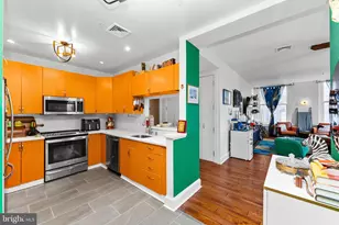 214 New St, Philadelphia, PA 19106 - Photo 5