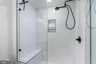 1723 Francis St, Philadelphia, PA 19130 - Photo 11