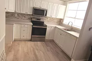 7728 W Thouron Ave, Philadelphia, PA 19150 - Photo 5