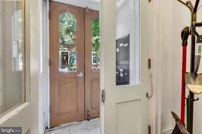 1704 Wallace Street #201, Philadelphia, PA 19130 - Photo 23