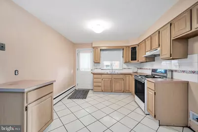 15106 Milford Street, Philadelphia, PA 19116 - Photo 9