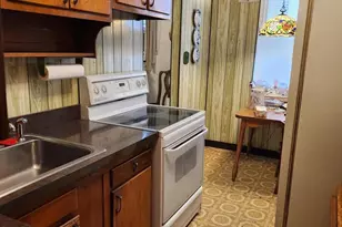 2912 S 61st St, Philadelphia, PA 19142 - Photo 5