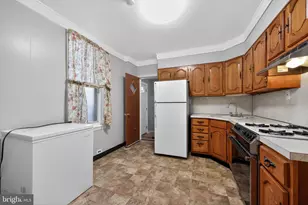 3319 N Sydenham St, Philadelphia, PA 19140 - Photo 9